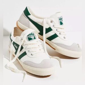Gola Badminton women’s 6 White Canvas Trainers with Green Logo